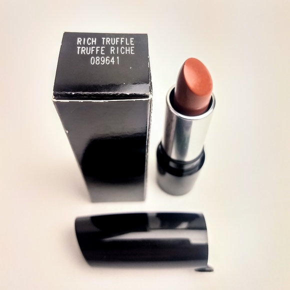 Mary Kay "Rich Truffle" Gel Semi-Matte Lipstick - Picture 2 of 3